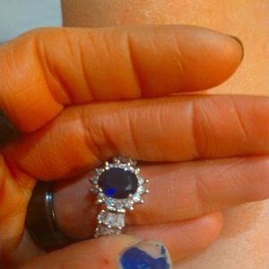 Ring sapphire
